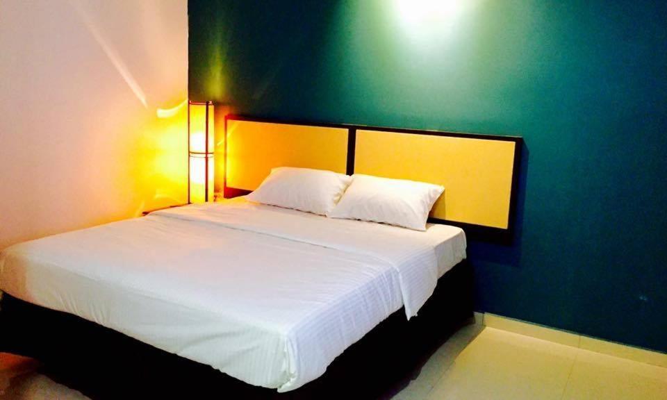 Senrose Hotel Kuantan Kültér fotó